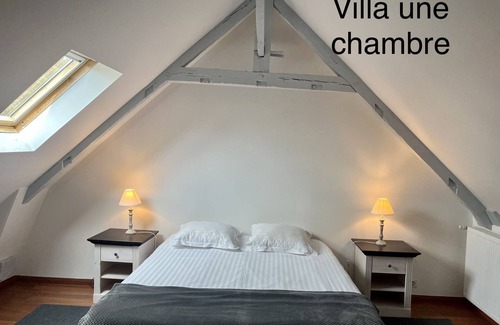 La Guymauviere-La Hulotais-La Bourelais Villa | Villa du Manoir 1685