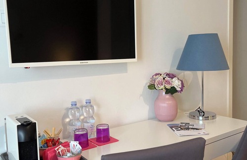 Padova Villa | VILLA DUE GIARDINI Appartamento tre camere da letto ciascuna con bagno privato