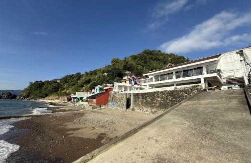 Mabini Bed & Breakfast | Villa Ebarle Diving Resort