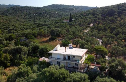 Plomari House | Villa Eirini Agia Varvara Lesvos