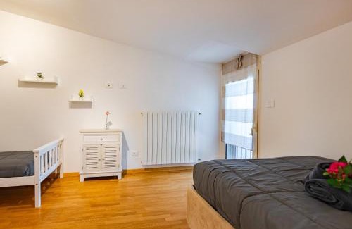 Livorno Villa | Villa Elegance - With Garden and Private Gym