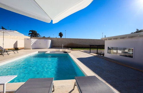 Galugnano Villa | Villa Eli - Hostproperty