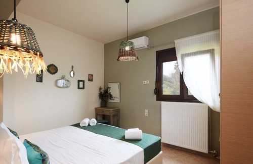 Mylopotamos Villa | Villa Elodia with Pool & Garden in Heart of Crete