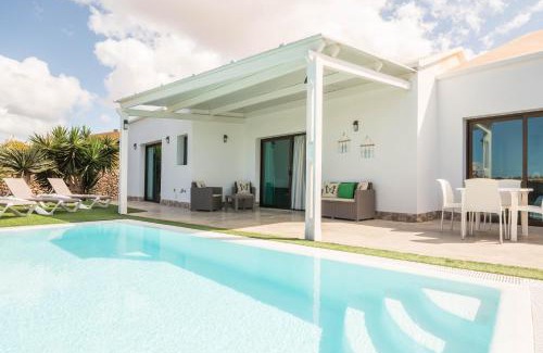 La Oliva Villa | Villa Era