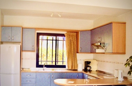 Costa Meloneras House | Villa with private garden, wifi and air conditioning in complex with pool