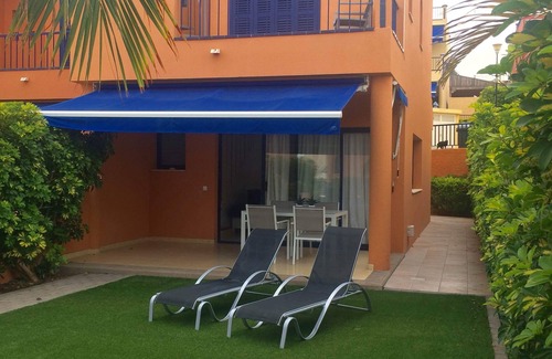 Costa Meloneras House | Villa with private garden, wifi and air conditioning in complex with pool