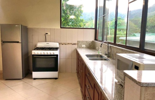 El Valle de Anton Apartment | Villa Esperanza