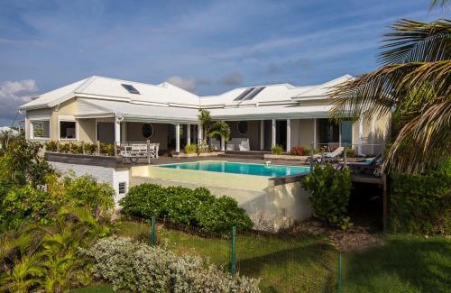 Sainte-Anne Villa | Villa Estheria
