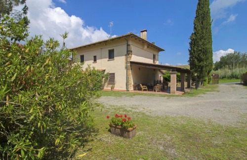 Volterra House | Villa Etrusca by Interhome