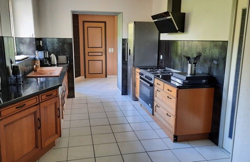 Carentoir House | Villa Excalibur for 10 people, Brocéliande center Brittany.