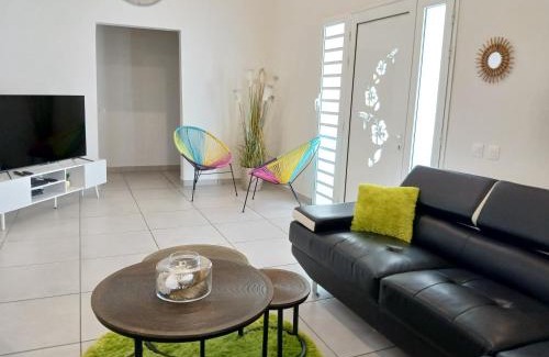 Sainte-Rose Villa | Villa Familiale Bord De Mer