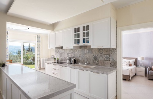 Isthmia Villa | Villa Fantasia Isthmia