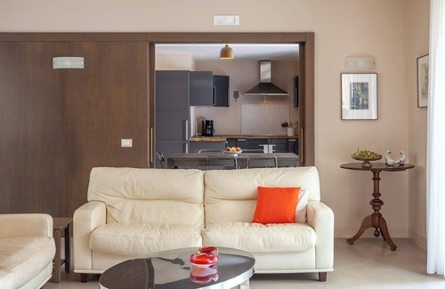 Scicli Villa | Villa Farli - Ten Bedroom Villa, Sleeps 20