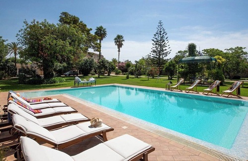 Scicli Villa | Villa Farli - Ten Bedroom Villa, Sleeps 20