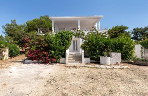 Campomarino di Maruggio Apartment | Villa Fiorezza by BarbarHouse