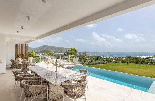 Orient Bay Villa | Villa Fleurs de Lys
