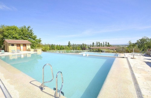 San Macario In Monte House | Villa Fontanile D: An elegant and welcoming apartment that is part of a small villa surrounded by the greenery, with Free WI-FI.