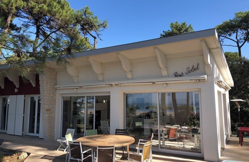 Saint-Georges-de-Didonne Villa | Villa facing the sea with wooded park in Saint-Georges-de-Didonne π΄π