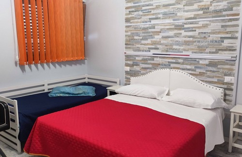 Torre Annunziata Bed & Breakfast | Villa Franca great food and hospitality 300 mt to Pompeii main entrance