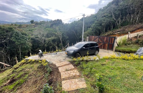 Guarne Ski Chalet | Villa Gabriela Santa Elena