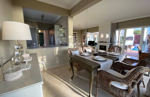 Santa Ursula Villa | Villa Gecko