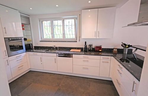 Minusio House | Villa "Genovese al Lago": Exceptional villa with private lake access, indoor pool and own buoy