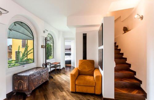 Gardone Riviera House | Villa Glicine