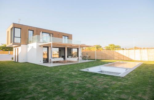 Costa Esuri Villa | Villa Golf Isla Canela Links