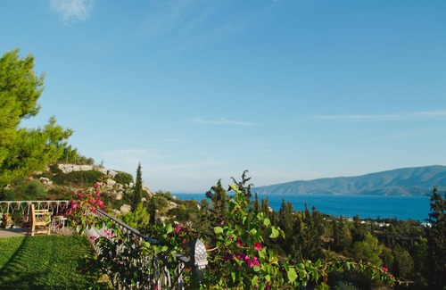 Isthmia Apartment | Villa Fantasia Luxury Apartment