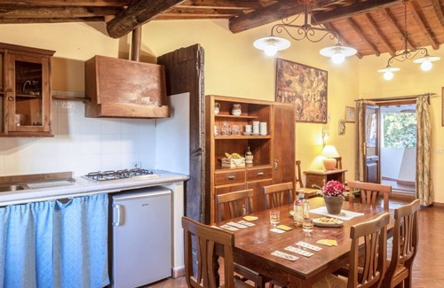 Pelago Apartment | Villa Grassina Two-room apartment 3, WIFI, pool, nature