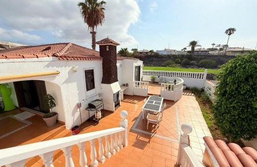Complejo turistico Amarilla Golf House | Villa Green Golf