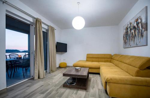 Rab Town Apartment | Villa Guliva