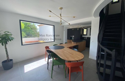 Gignac Villa | Villa - Hérault (Swimming pool, Garden, Boules pitch, Table soccer, Table tennis, Badminton)