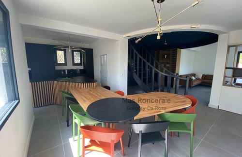 Gignac Villa | Villa - Hérault (Swimming pool, Garden, Boules pitch, Table soccer, Table tennis, Badminton)