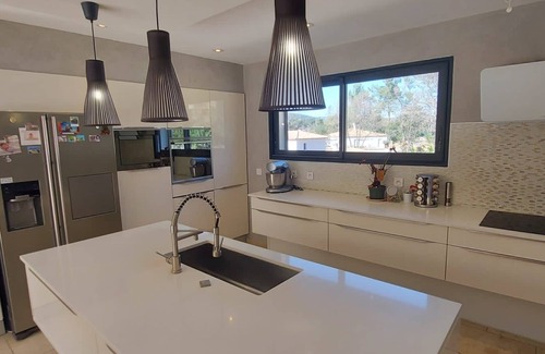 Lorgues Villa | Villa Haut Luxueuse Sans vis à vis au Coeur de la Provence -quartier Résidentiel