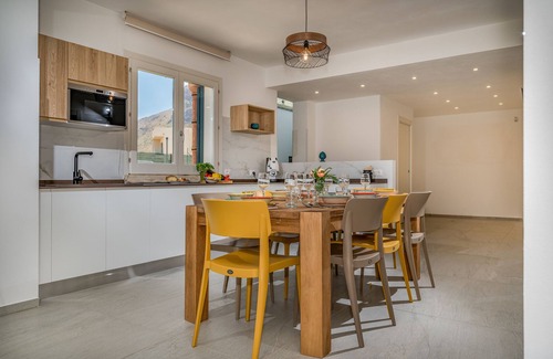 Castellammare del Golfo Villa | Villa Hemèra – Elegance and Relaxation in Castellammare del Golfo