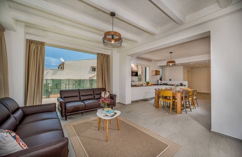 Castellammare del Golfo Villa | Villa Hemèra – Elegance and Relaxation in Castellammare del Golfo