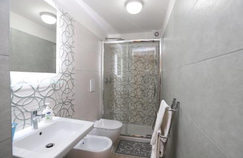 Defensola Apartment | Villa Hibiscus