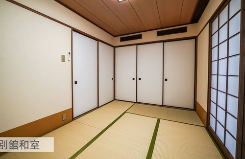 Hakone House | Villa Hot Spring LakeMt Fuji View / Ashigarashimo District Kanagawa