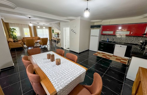 Kadnlar Denizi Mahallesi Villa | Villa İncir