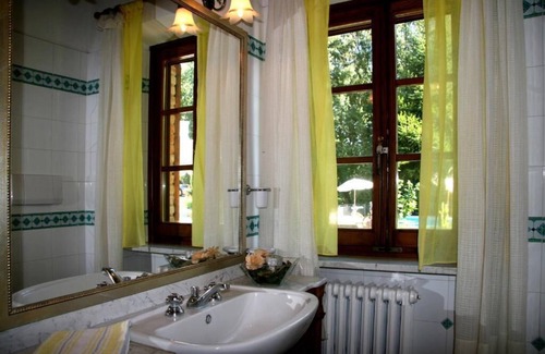 Il Castagno Villa | VILLA "IL CASOLARE" POOL FRONT VILLA WITH 3 BEDROOMS AND 2 BATHROOMS