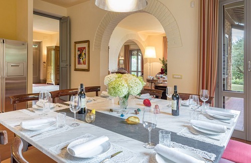 Sarteano Villa | Villa Il Cedro 10+1, Emma Villas