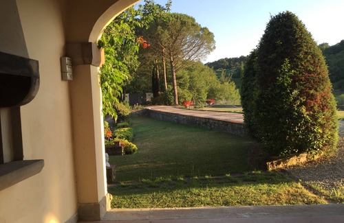 Sambuca Villa | Villa Il Poggiolino Chianti Tavarnelle Florence