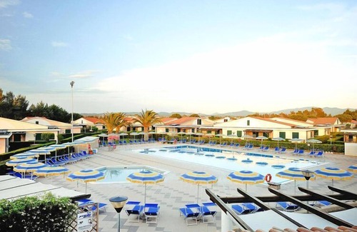 Marina di Cecina Apartment | Villa in Cecina Mare near Sandy Beaches