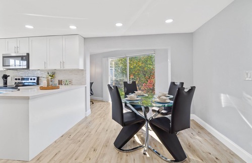 Sunset House | Villa in Fort Lauderdale