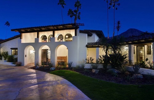 Indian Wells Villa | Villa In Indian Wells With Air Conditioner, Smoking, Parking