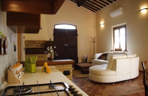 Farneta Villa | Villa in La Villa-farneta with 2 bedrooms sleeps 4
