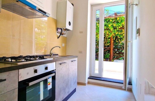 Minori Villa | Villa in Lemon Grove with Sea Views & Sea Breeze