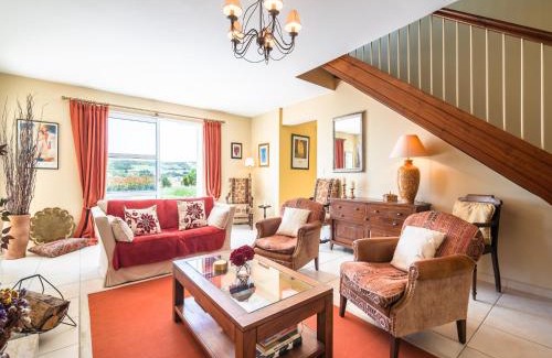 Limoux Villa | Villa in Limoux with Private Pool & Mountain Views