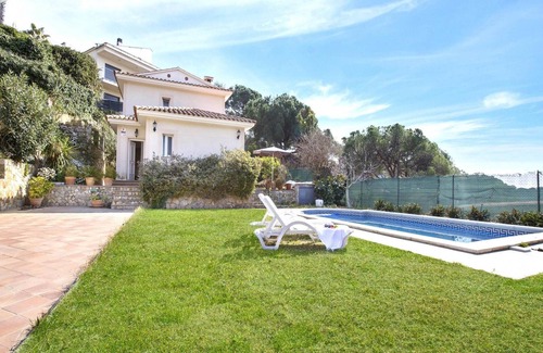 Vidreres Villa | Villa in Lloret de Mar with Private Pool